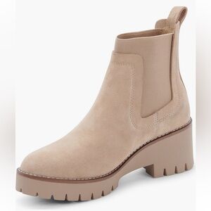 Blondo | Dyme Waterproof Chelsea Boots | Sand Suede | Size 9